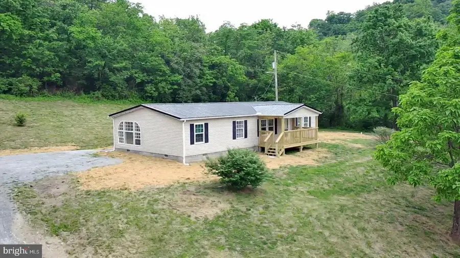 54 Angel Ln, Gallipolis Ferry, WV 25515 - #2