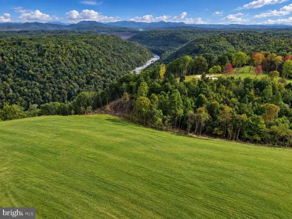 Lot 19 Arrowhead Dr, MT NEBO, WV 26679