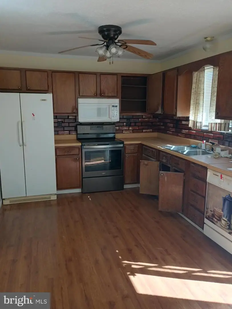 108 King Dr, Kingwood, WV 26537 - #3