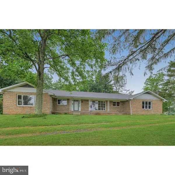 1213 Cash Valley Rd, Eglon, WV 26716 - #2