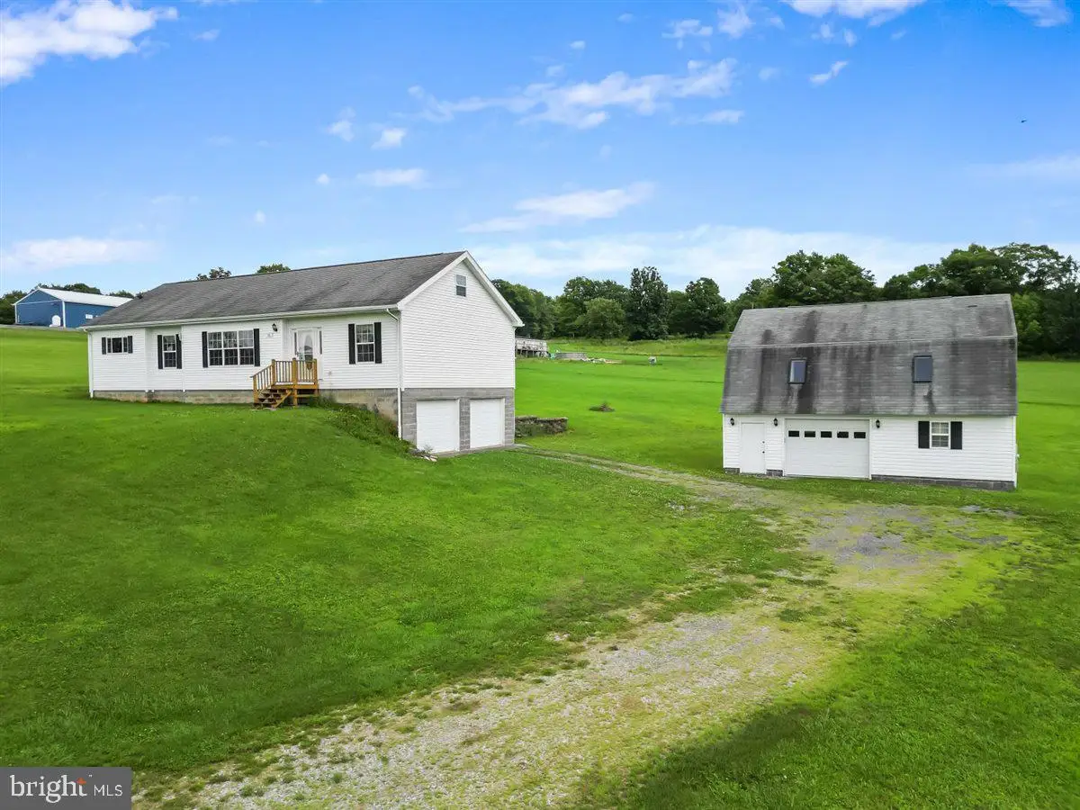 71 Greenwood Ln, Aurora, WV 26705 - #1