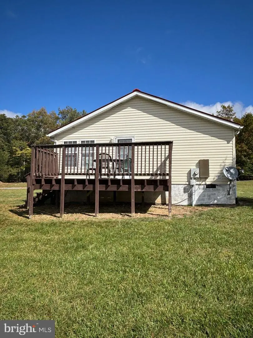 3825 Dickenson Mountain Rd, Franklin, WV 26807 - Image #2