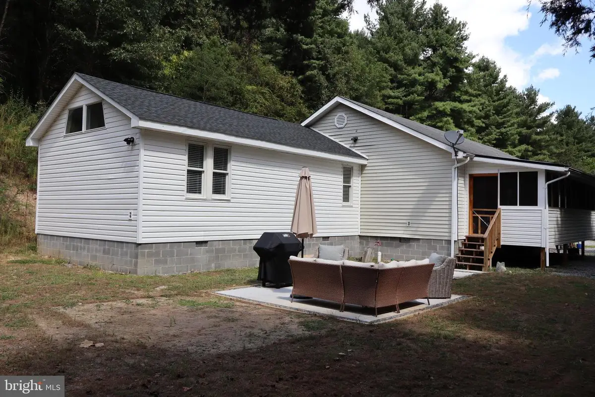 106 Pit Run Rd, Brandywine, WV 26802 - #1