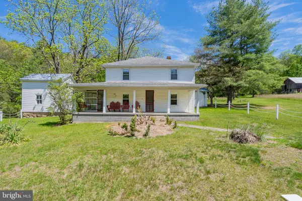 73 Sweedlin View Ln, BRANDYWINE, WV 26802