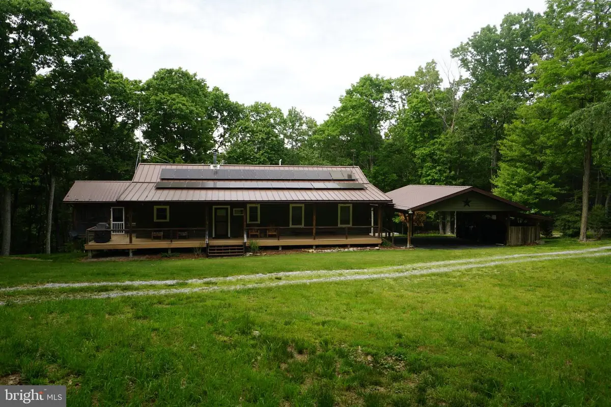 150 Sharp Ridge Ln, Franklin, WV 26807 - #1