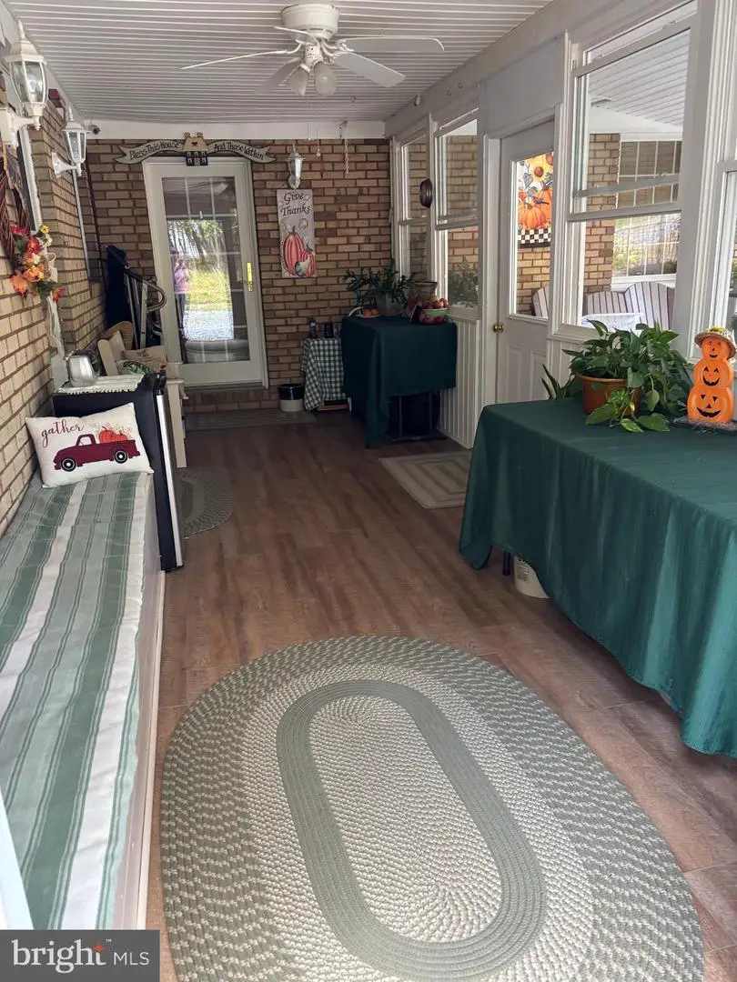 591 N Main St, Franklin, WV 26807 - #2