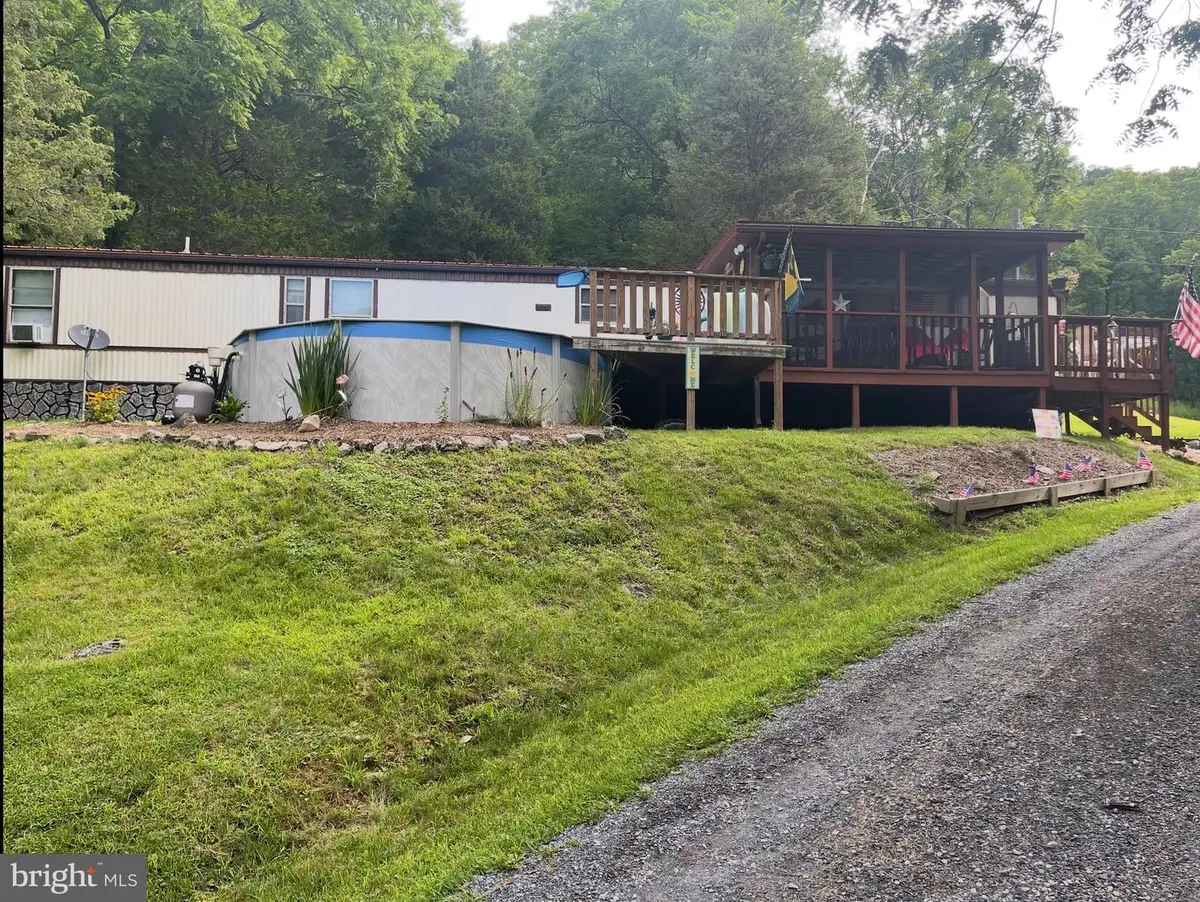 147 Day Owens Dr, Franklin, WV 26807 - #1