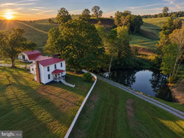 623 Hackers Creek Rd, BUCKHANNON, WV 26201