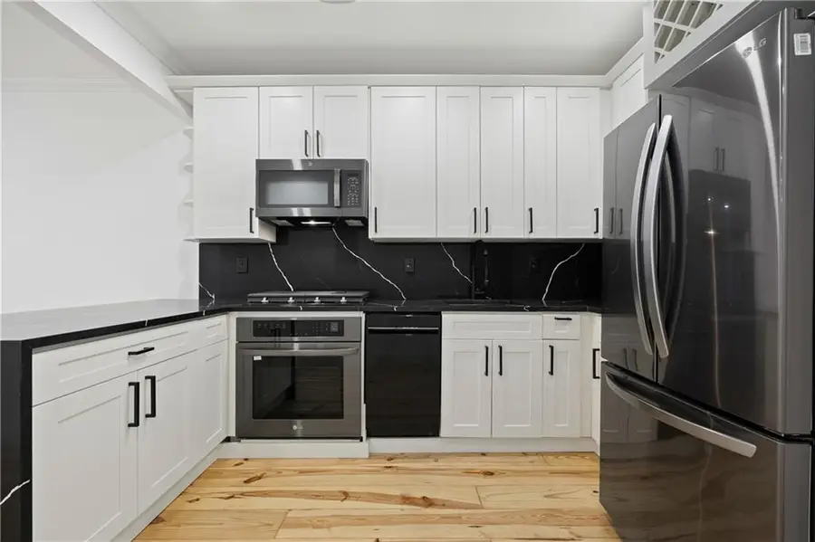 583 Putnam Avenue #3, Brooklyn, NY 11221 - Image #3