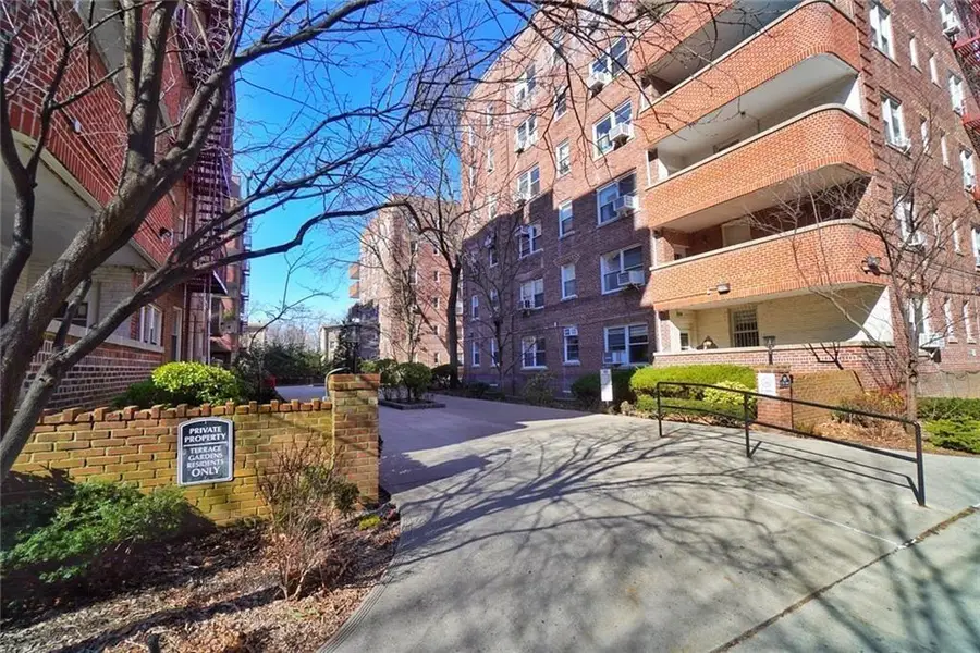 920 East 17th Street #411, Brooklyn, NY 11230 - Image #3