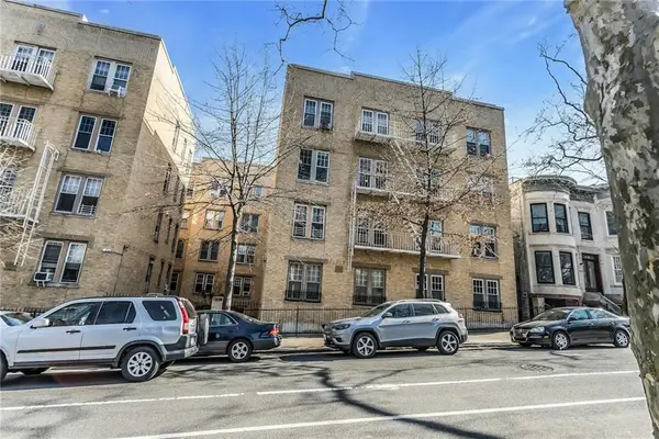 561 41st Street #2C, Brooklyn, NY 11232