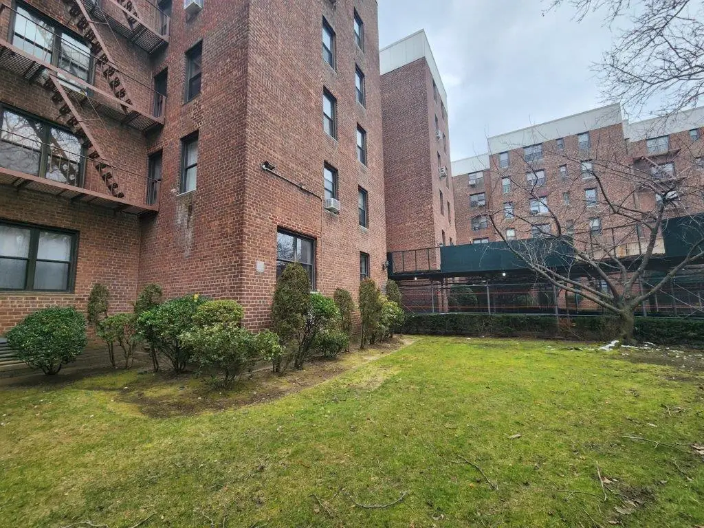 2251 Plumb Street #6B, Brooklyn, NY 11229 - Image #1