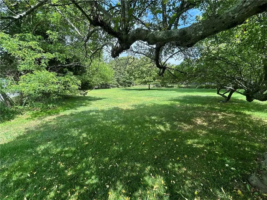 5770 Bergen Avenue, Mattituck, NY 11952 - #2