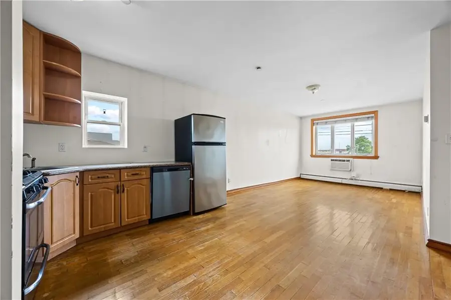 2560 Stillwell Avenue #3A, Brooklyn, NY 11223 - Image #2