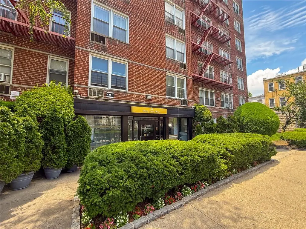 720 East 31st Street #5K, Brooklyn, NY 11210 - #1