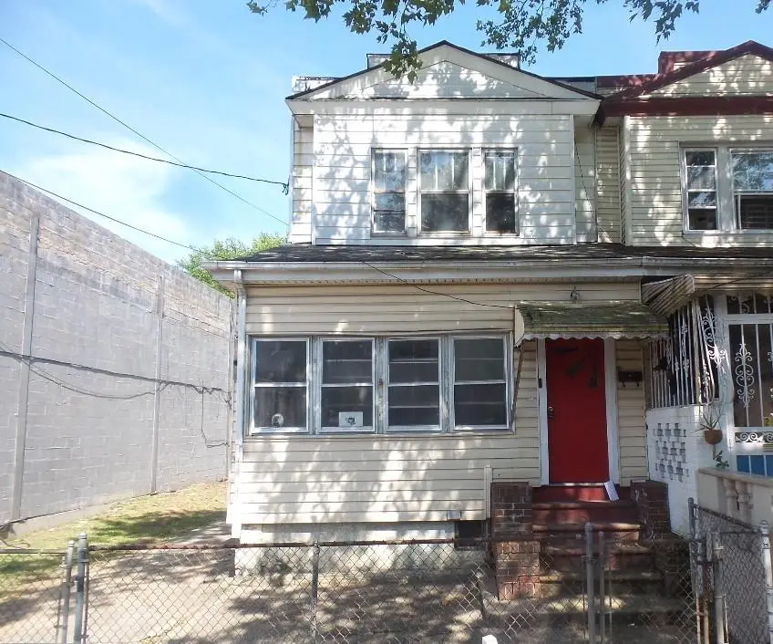 263 East 39th Street, Brooklyn, NY 11203 - Image #1