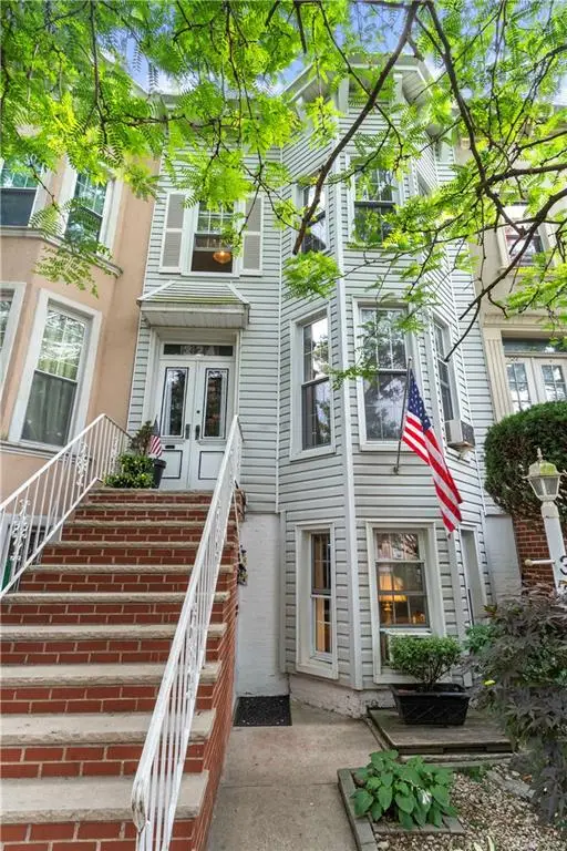 324 76th Street, Brooklyn, NY 11209