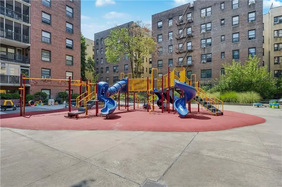 35-11 85th Street #3H, Jackson Heights, NY 11372 - Image #3