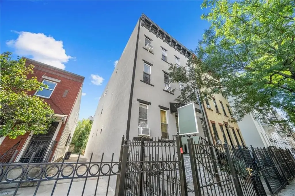 124 Grove Street, Brooklyn, NY 11221 - Image #1