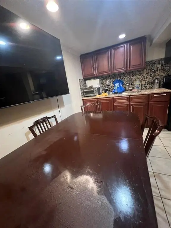 1375 East 104th Street, Brooklyn, NY 11236 - Image #3