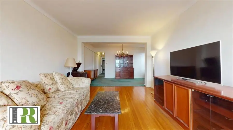 902 Ocean Parkway #4G, Brooklyn, NY 11230 - Image #3