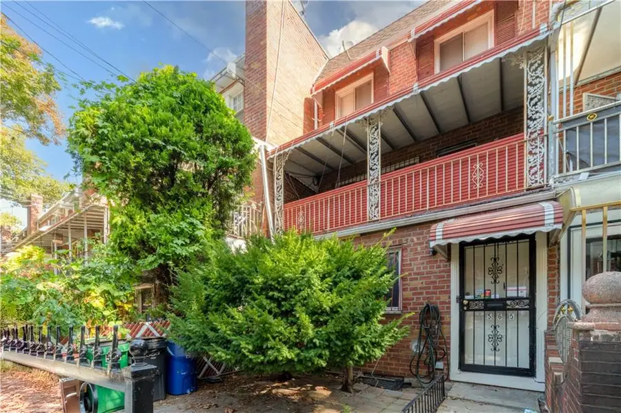 565 East 81st Street, Brooklyn, NY 11236 - #2