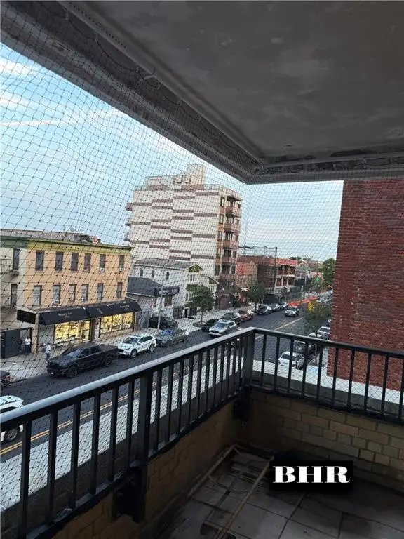 150 West End Avenue #3B, Brooklyn, NY 11235 - Image #3