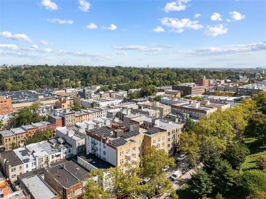 521 41st Street #C5, Brooklyn, NY 11232 - Image #3