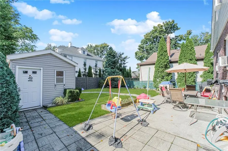 25 4th Street, Staten Island, NY 10306 - Image #3