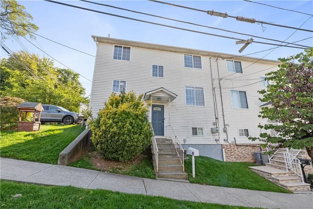 40 Rockwell Avenue, Staten Island, NY 10305 - Image #1