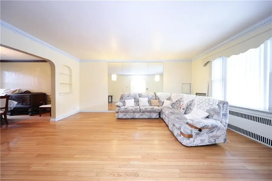 4715 Bedford Avenue, Brooklyn, NY 11235 - Image #3