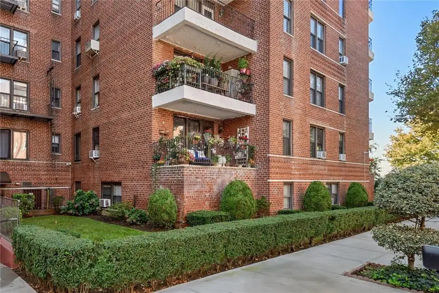7401 Shore Road #1E, Brooklyn, NY 11209 - #3