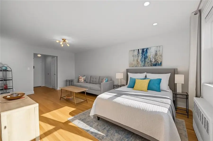 8409 155th Avenue #4N, Howard Beach, NY 11414 - Image #2