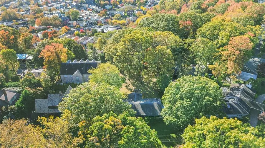 119 Coverly Avenue, Staten Island, NY 10301 - Image #3