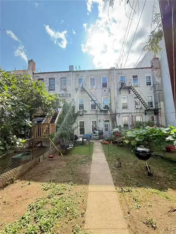 4916 7th Avenue, Brooklyn, NY 11220 - Image #2