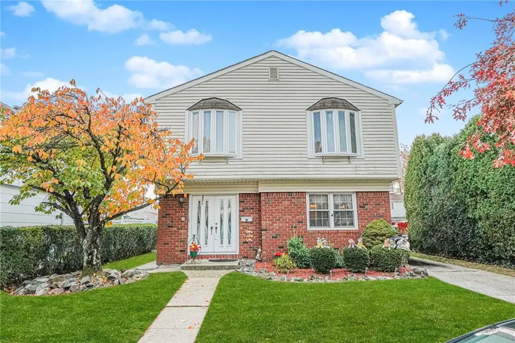 38 Bleeker Place, Staten Island, NY 10314 - Image #1
