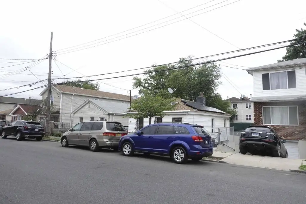 851 Euclid Avenue, Brooklyn, NY 11208 - Image #1