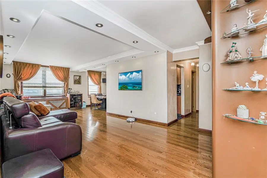 735 Avenue W #3F, Brooklyn, NY 11223 - Image #2