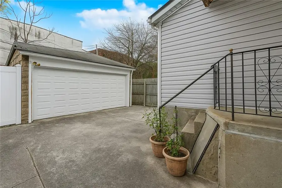 1654 East 51st Street, Brooklyn, NY 1234 - Image #3