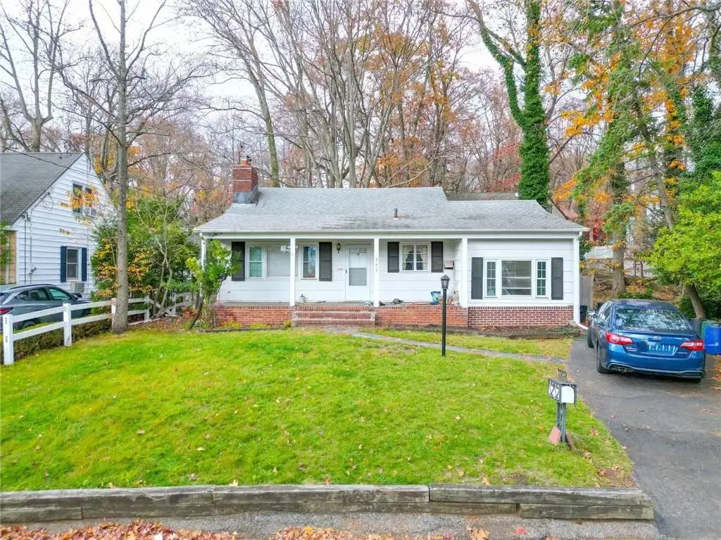 267 Edinboro Road, Staten Island, NY 10306 - Image #1