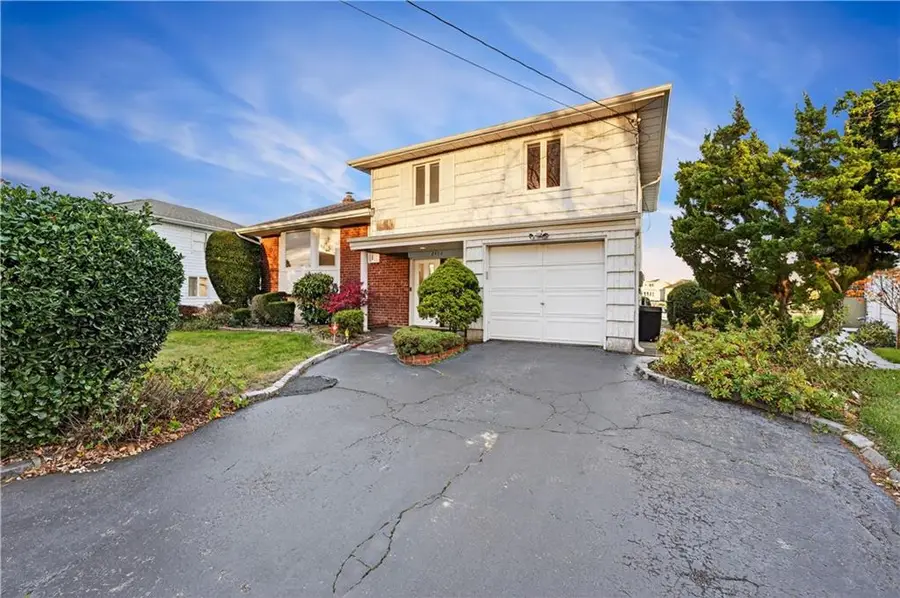 2406 Legion Street, Bellmore, NY 11710 - Image #2