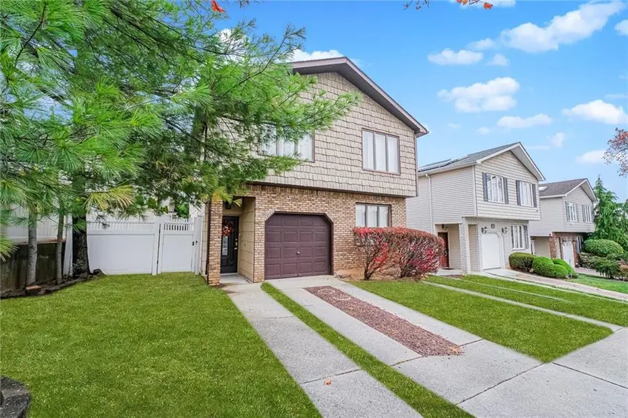 33 Boyce Avenue, Staten Island, NY 10306 - Image #2