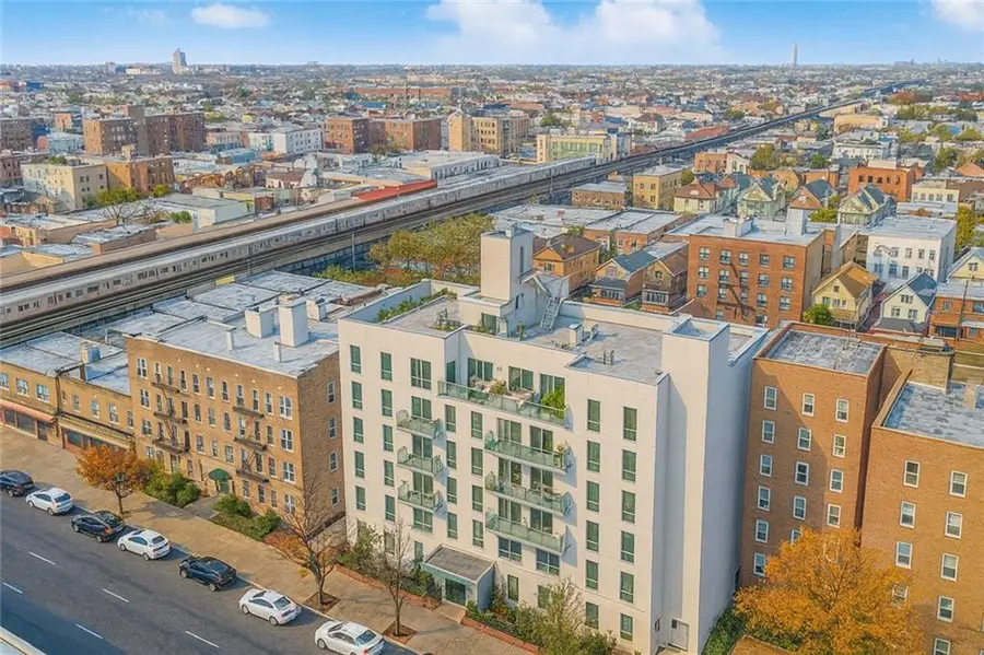 8629 Bay Parkway #4D, Brooklyn, NY 11214 - Image #2