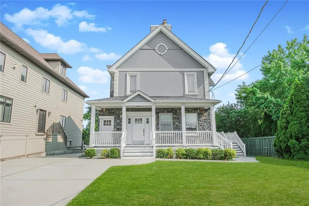5434 Amboy Road, Staten Island, NY 10312 - Image #1
