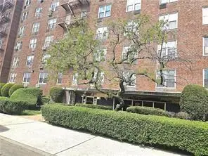 2265 Gerritsen Avenue #4G, Brooklyn, NY 11229