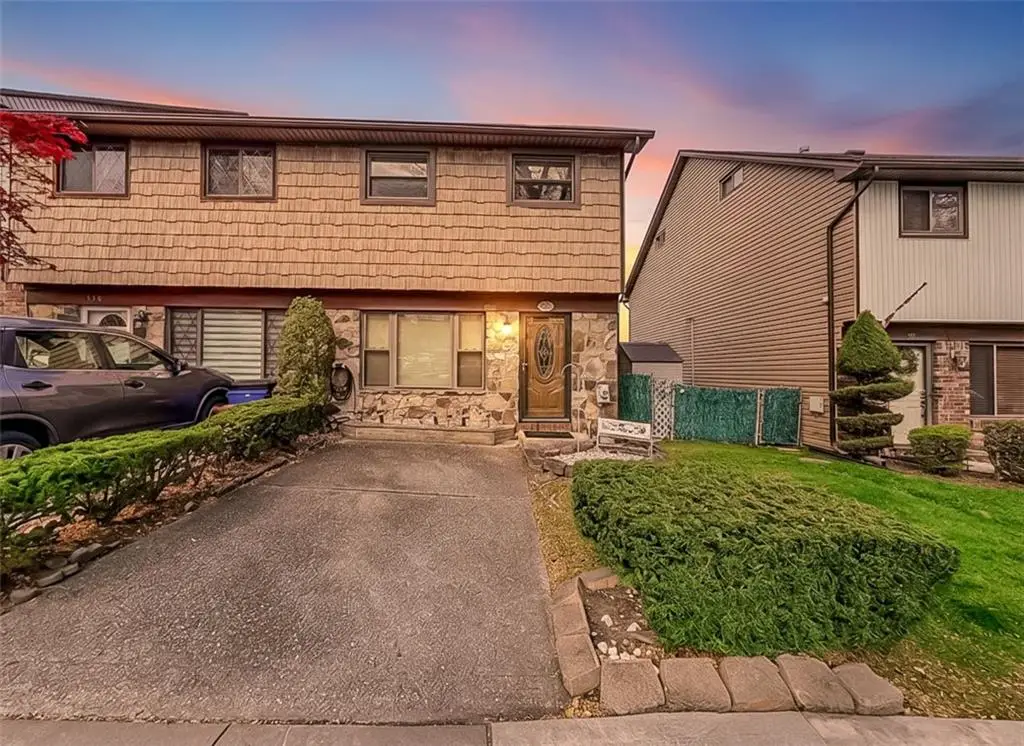 340 Rolling Hill Green, Staten Island, NY 10312 - Image #1