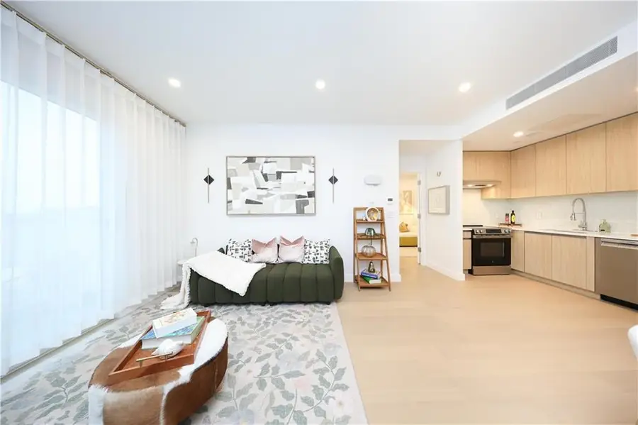 150-02 Northern Boulevard #6H, Flushing, NY 11354 - Image #3