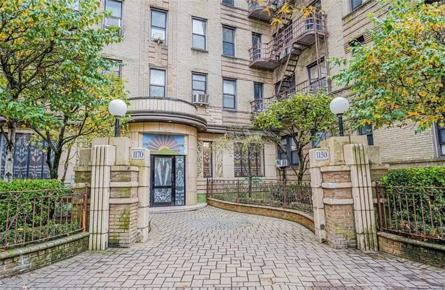 1150 Brighton Beach Avenue #5L, Brooklyn, NY 11235 - Image #2