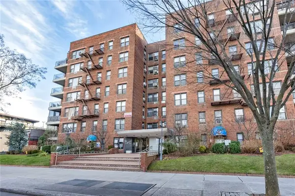 3101 Ocean Parkway #6F, Brooklyn, NY 11235