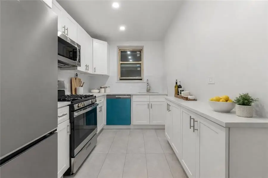 720 East 32 Street #5G, Brooklyn, NY 11210 - Image #2